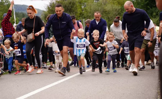 Dzieci też miały swój bieg na Festiwalu Biegowym. Była radość i zdrowa rywalizacja  - 18